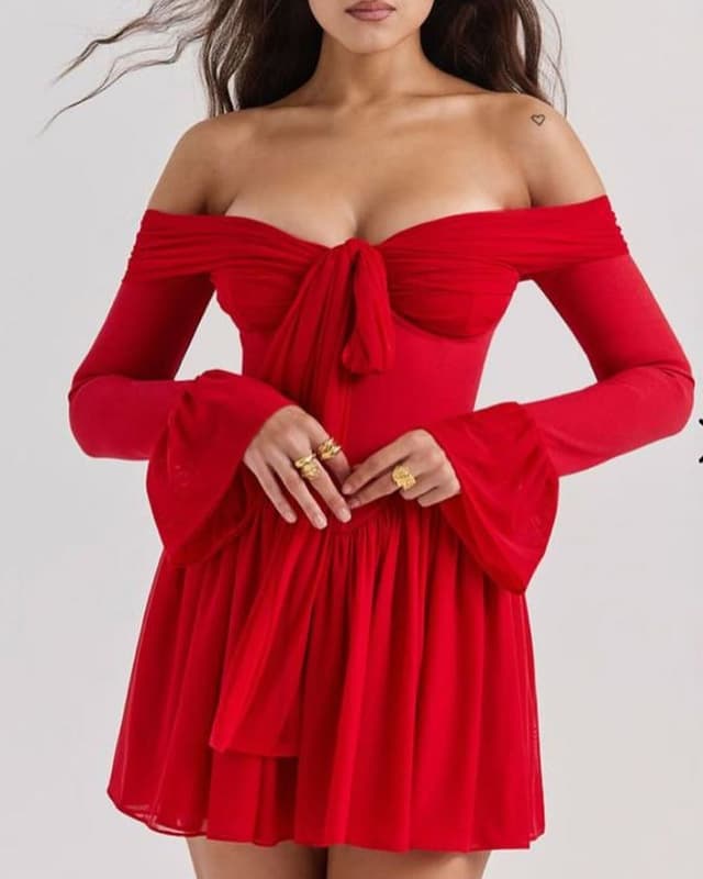 Red exquisite dress